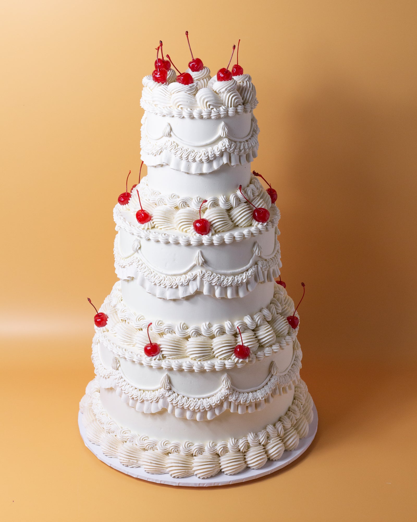 vintage wedding cake